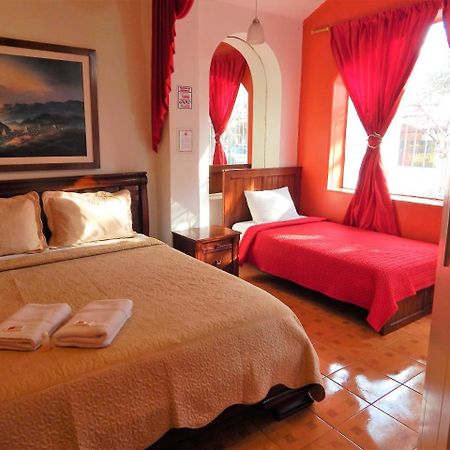Hostal Imperial Quito Exterior foto
