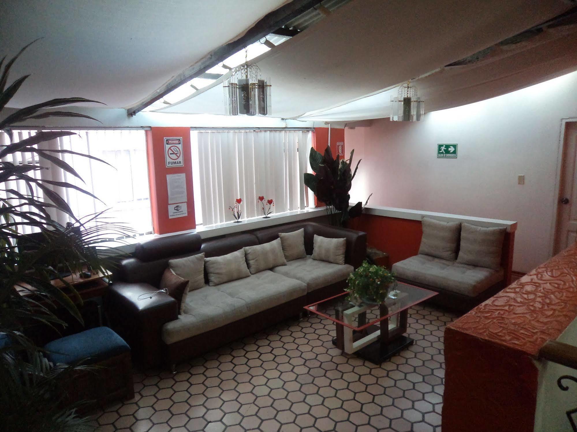 Hostal Imperial Quito Exterior foto