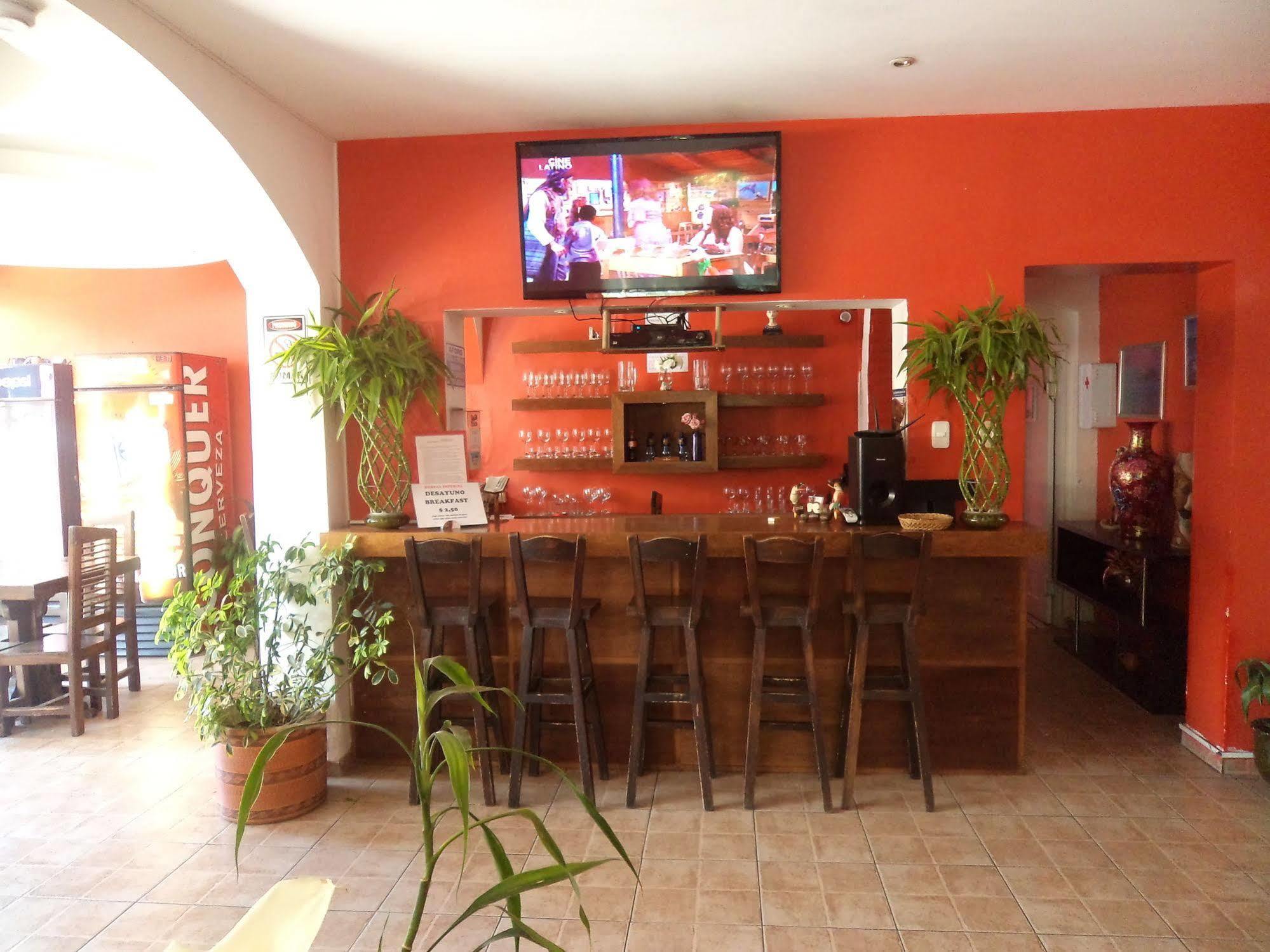 Hostal Imperial Quito Exterior foto