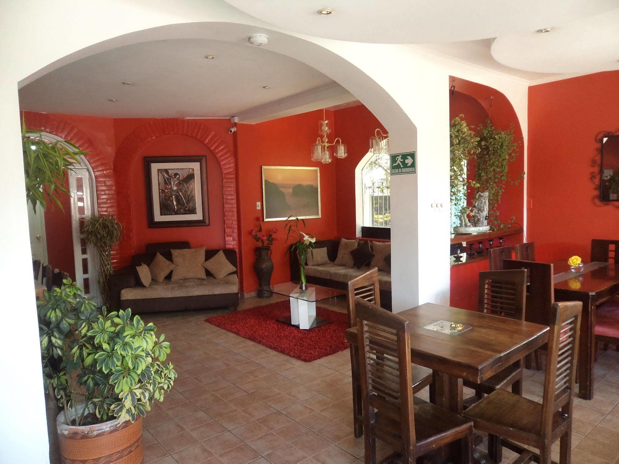Hostal Imperial Quito Exterior foto