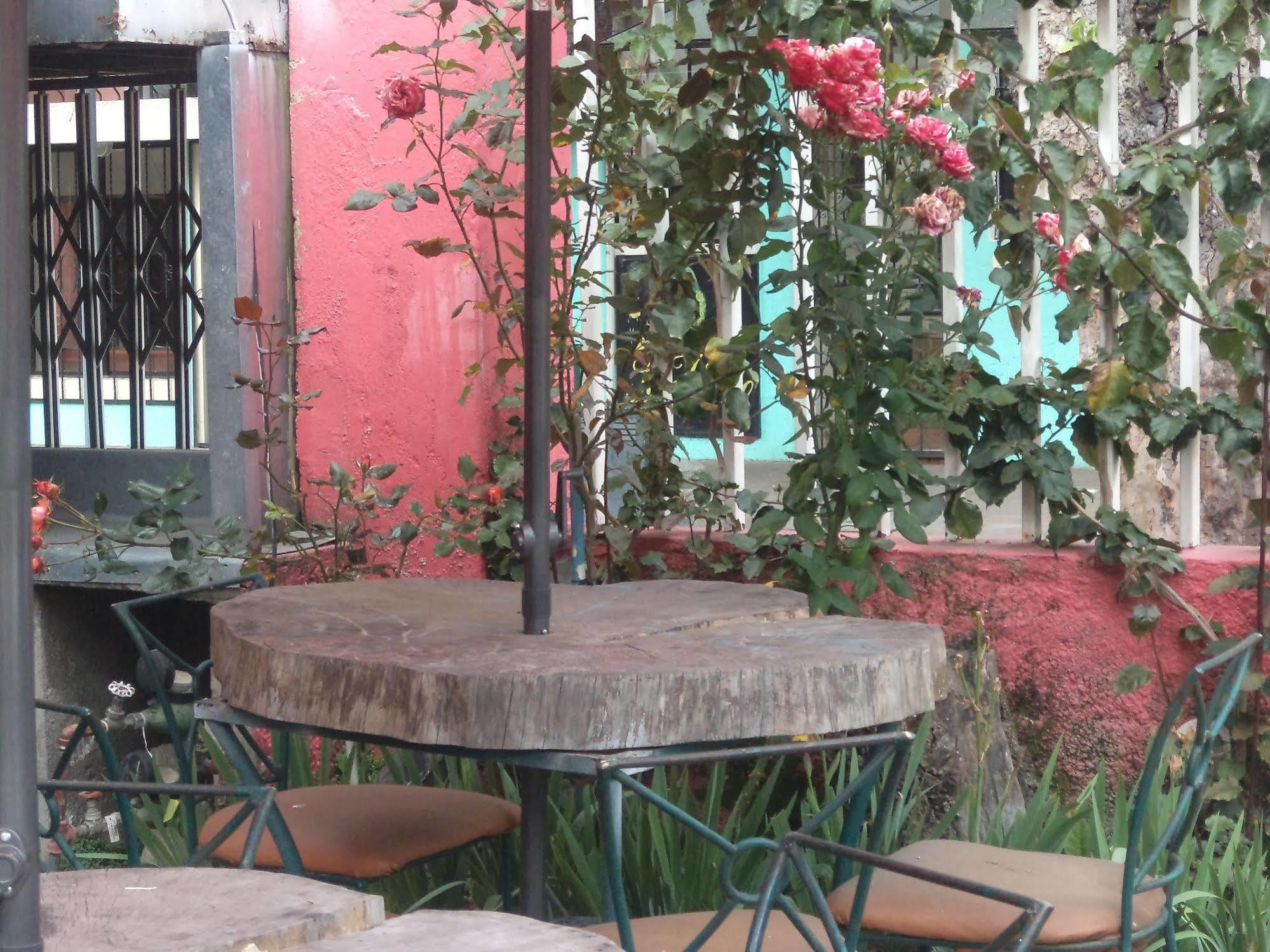 Hostal Imperial Quito Exterior foto