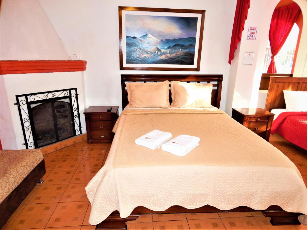 Hostal Imperial Quito Exterior foto