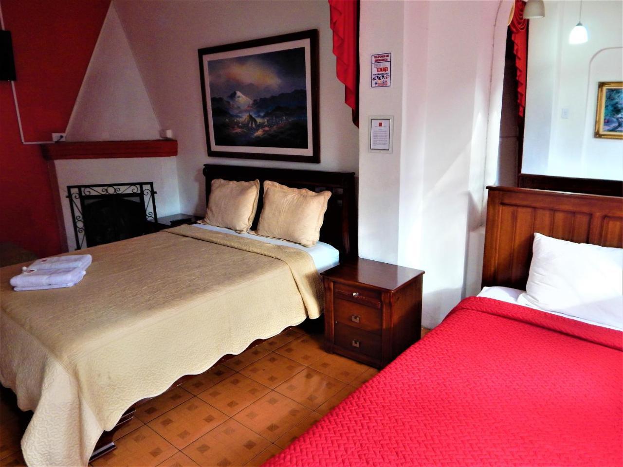 Hostal Imperial Quito Exterior foto
