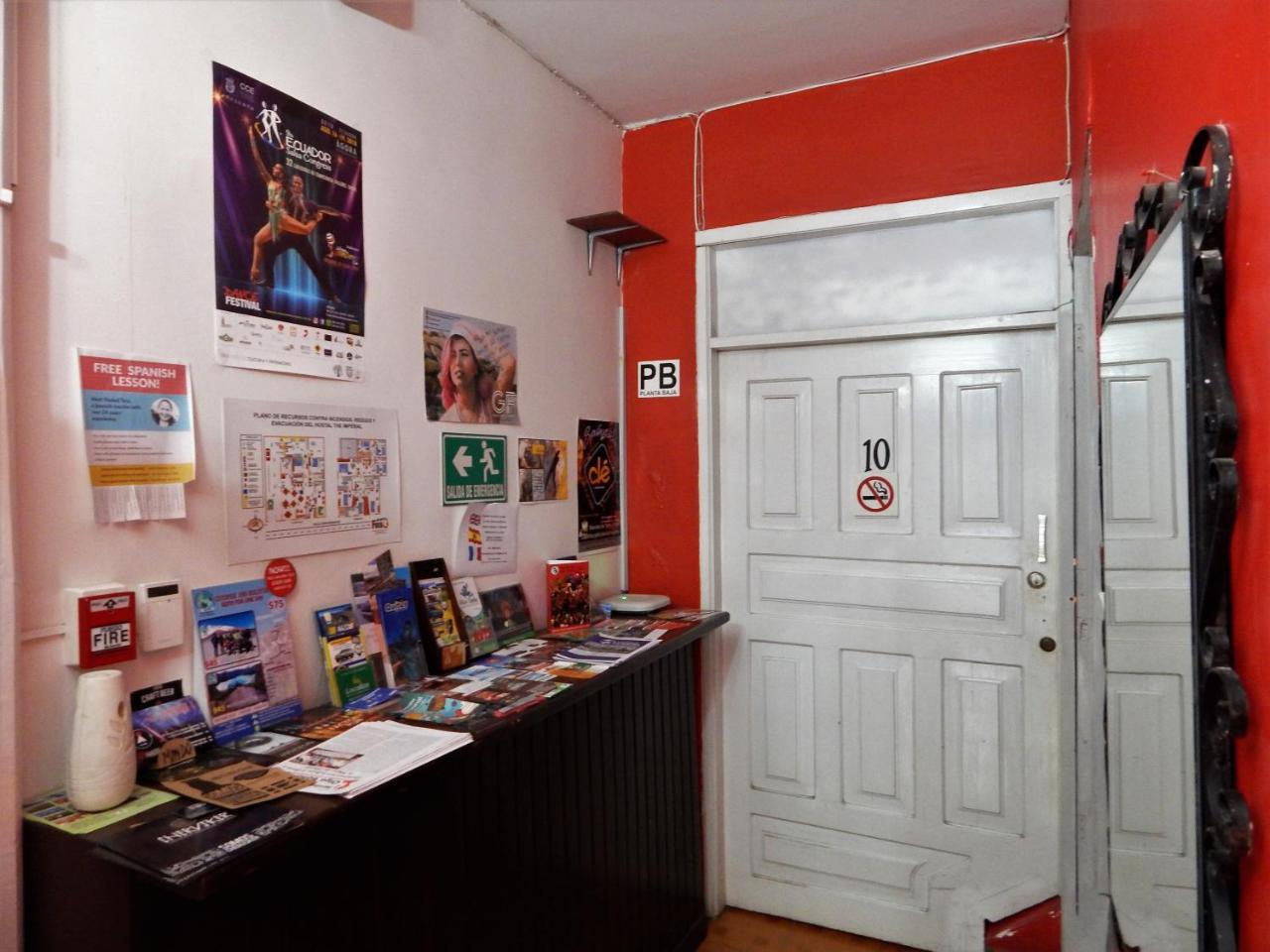Hostal Imperial Quito Exterior foto