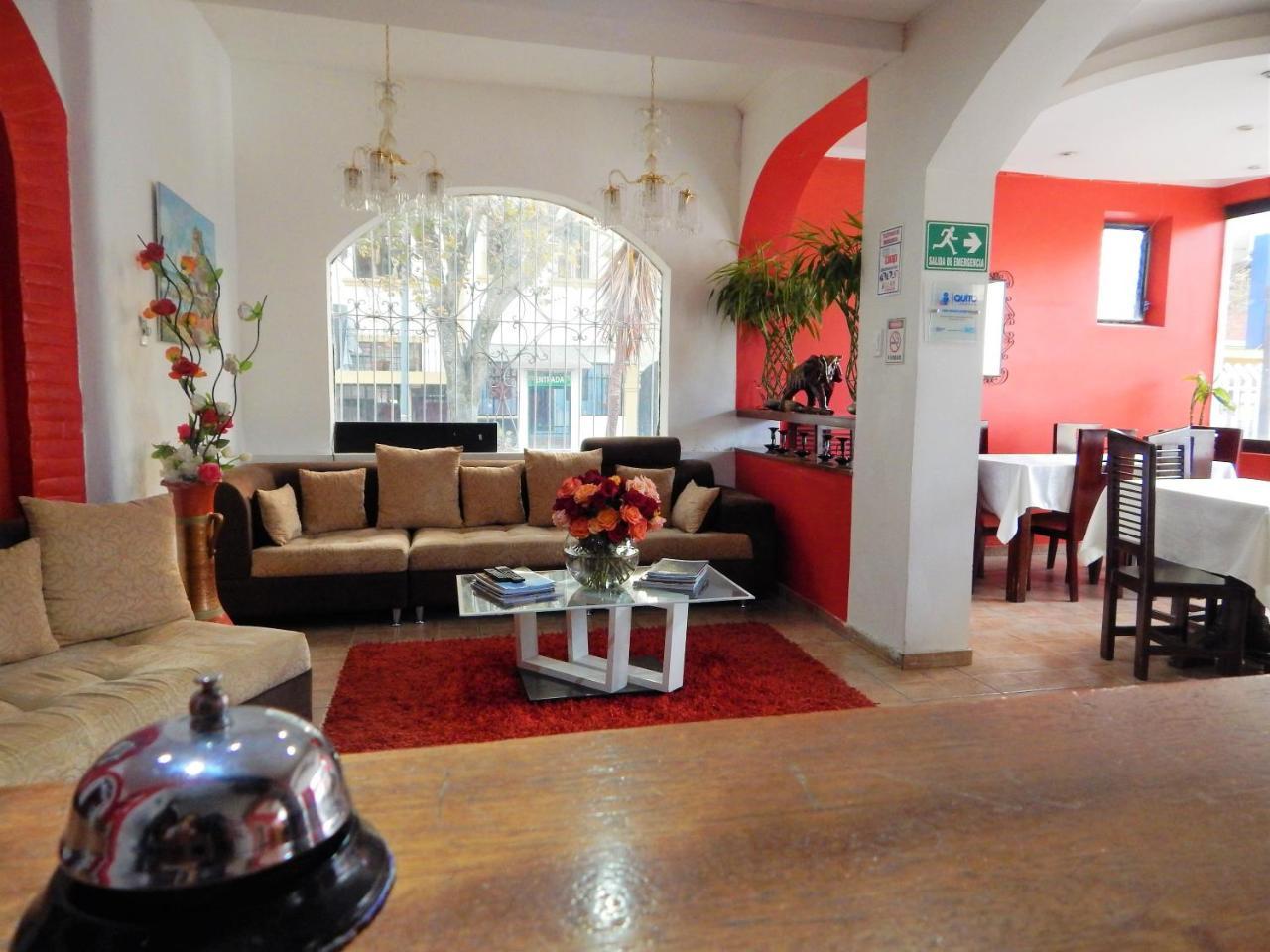 Hostal Imperial Quito Exterior foto